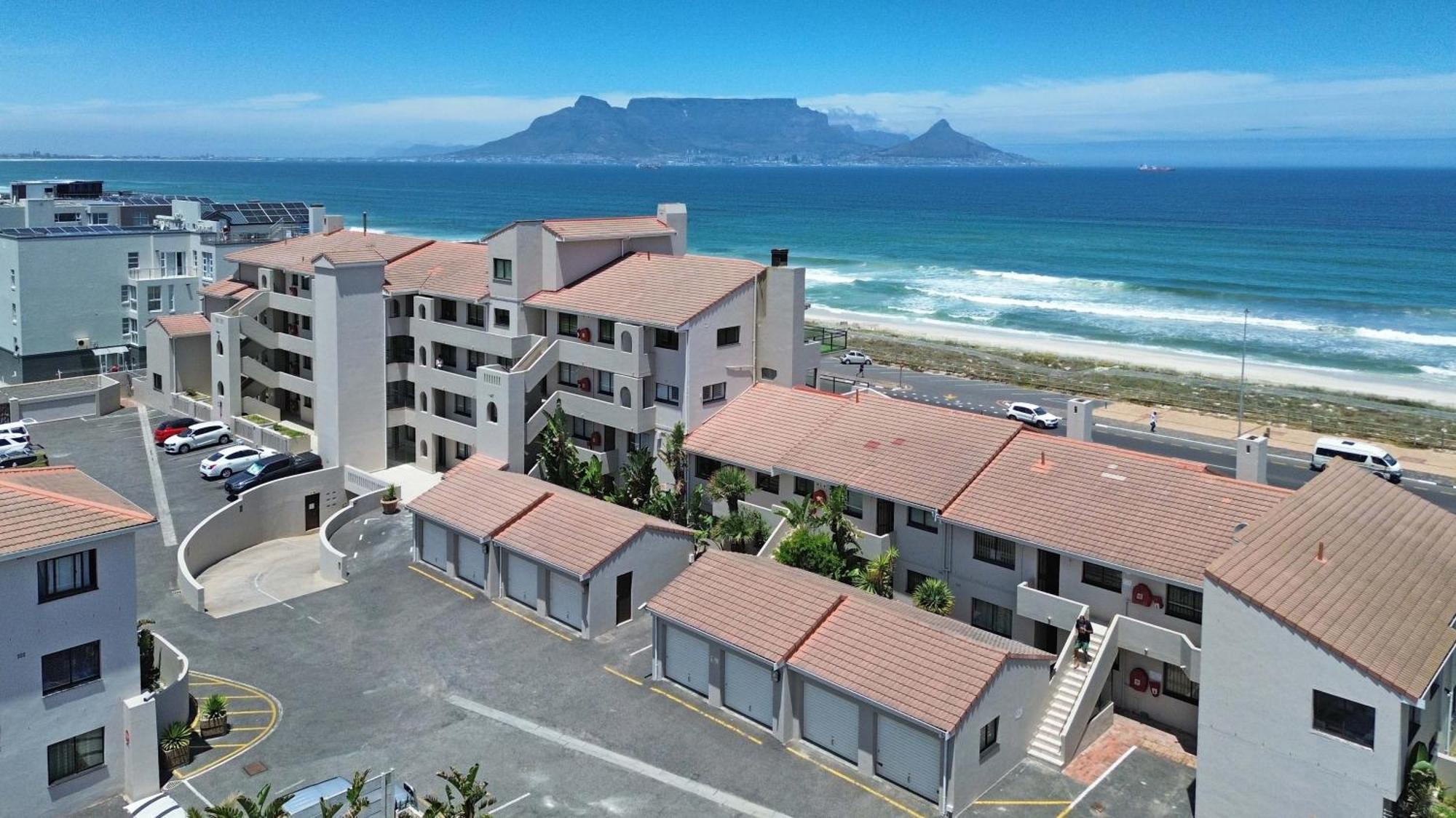 Ferienwohnung Beach Daze Bloubergstrand Exterior foto