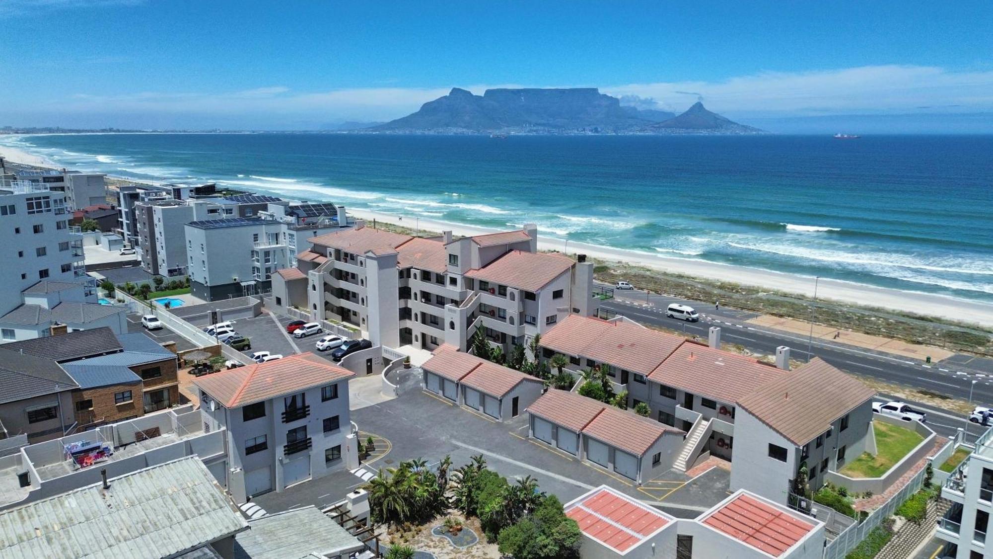 Ferienwohnung Beach Daze Bloubergstrand Exterior foto