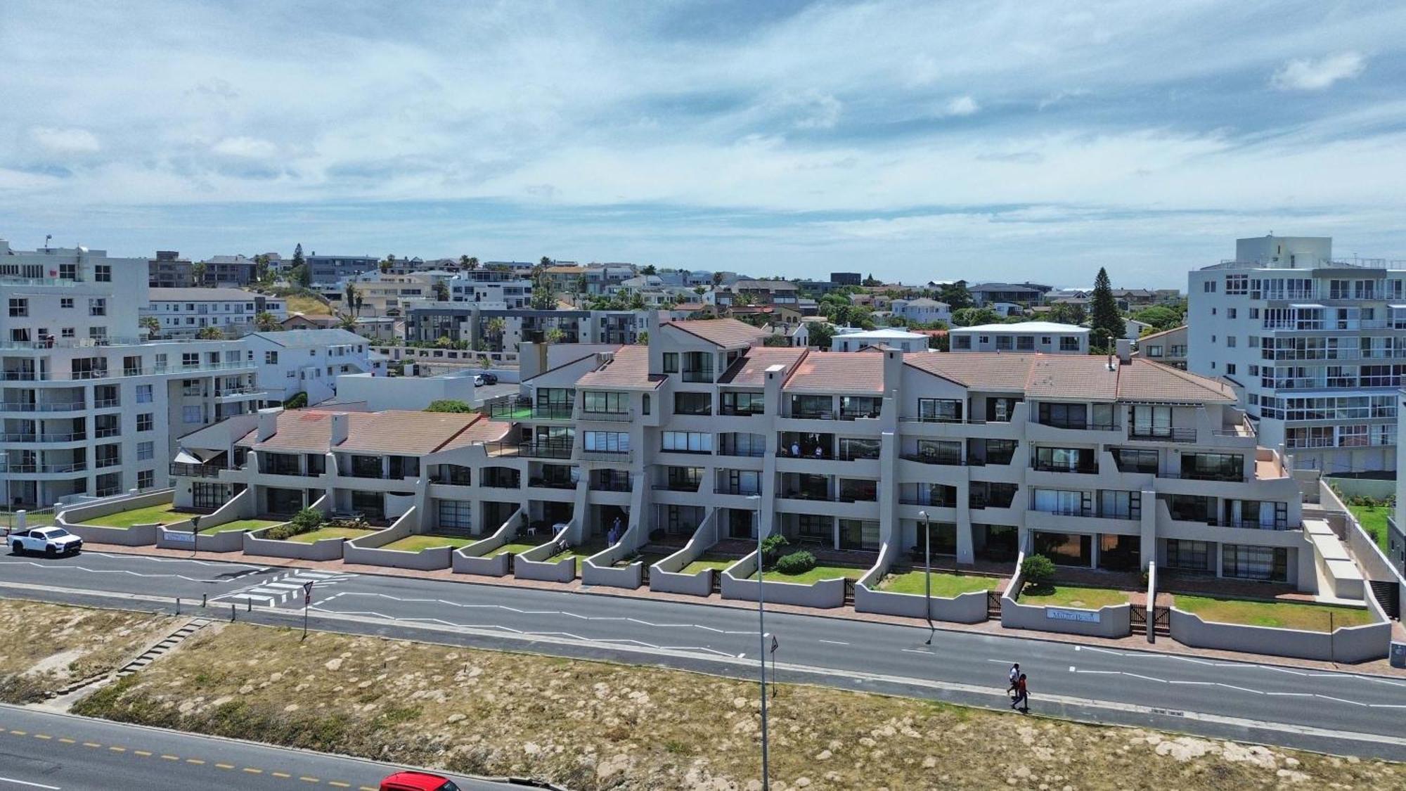 Ferienwohnung Beach Daze Bloubergstrand Exterior foto