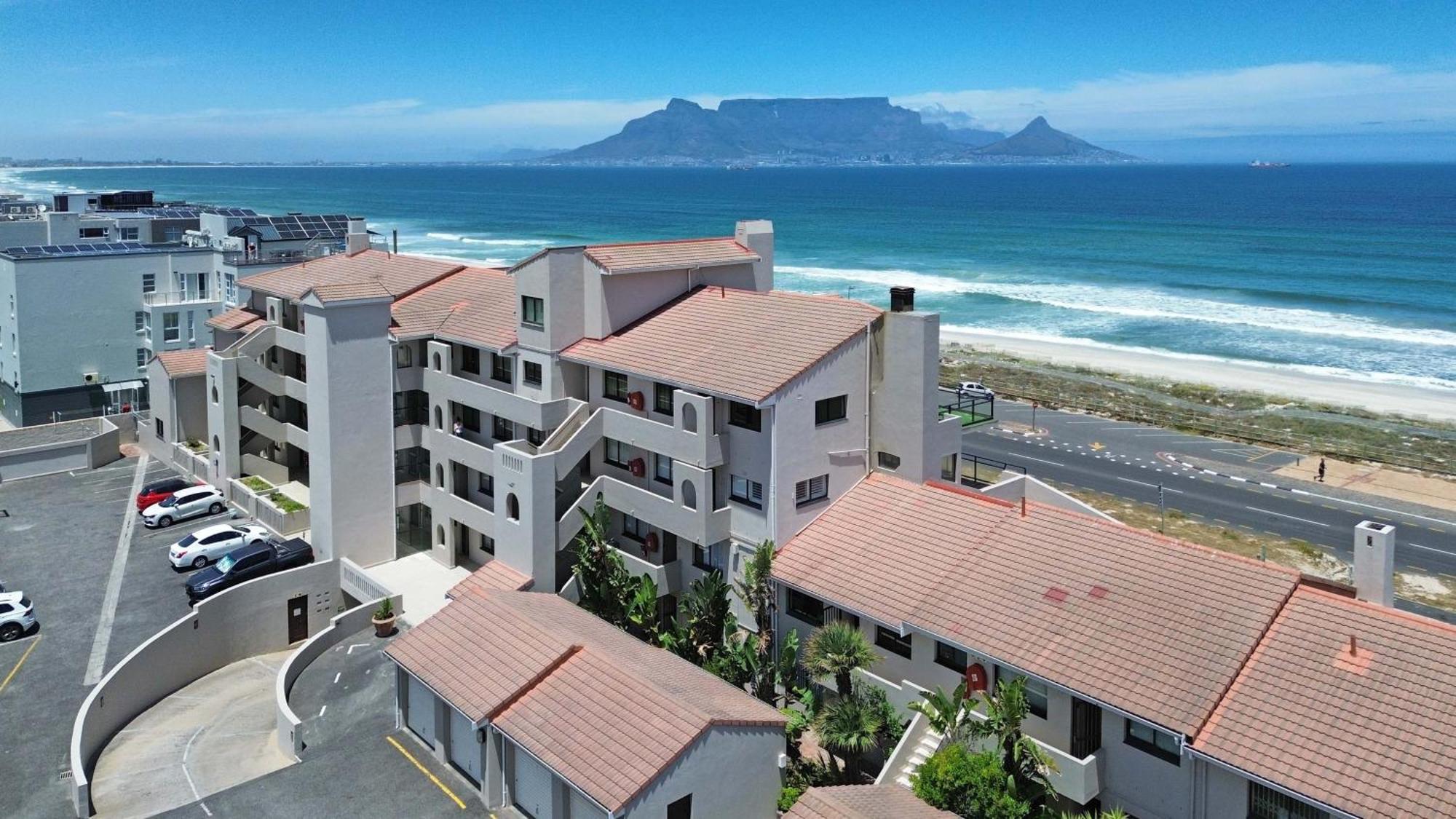 Ferienwohnung Beach Daze Bloubergstrand Exterior foto